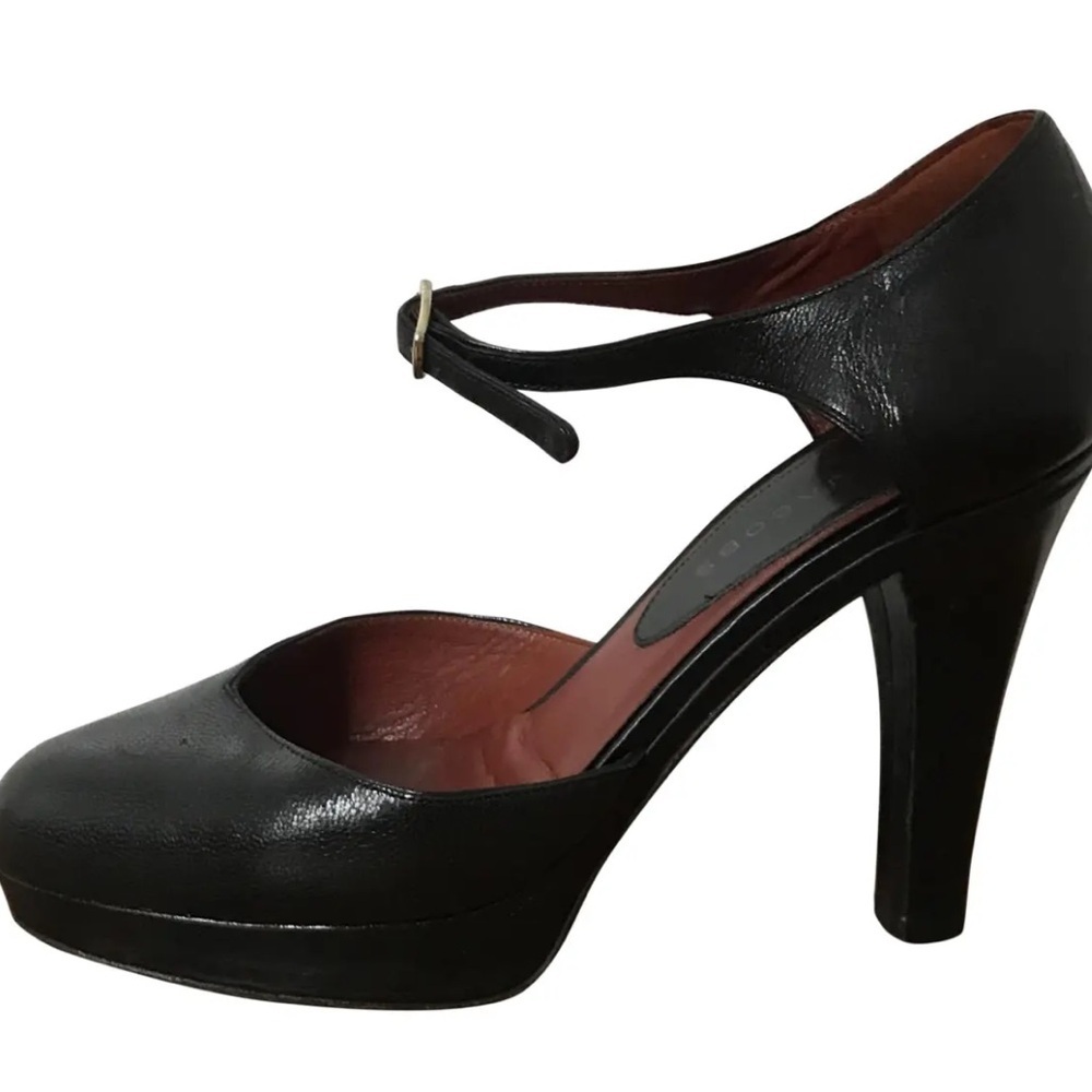 Marc Jacobs Women's Black Courts